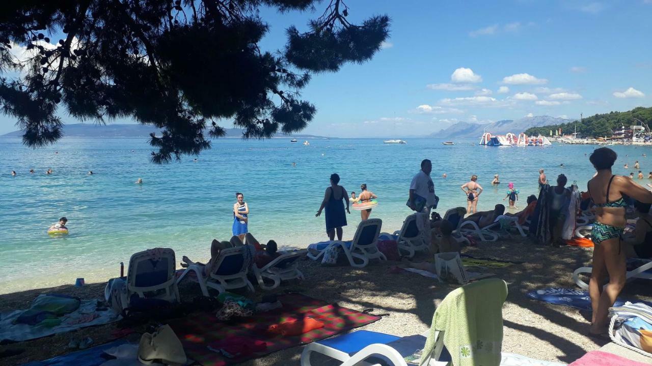 Apartments And Room Nevenka Makarska Exterior photo